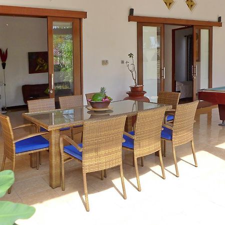 Villa Stella Garden Сенггиги Экстерьер фото